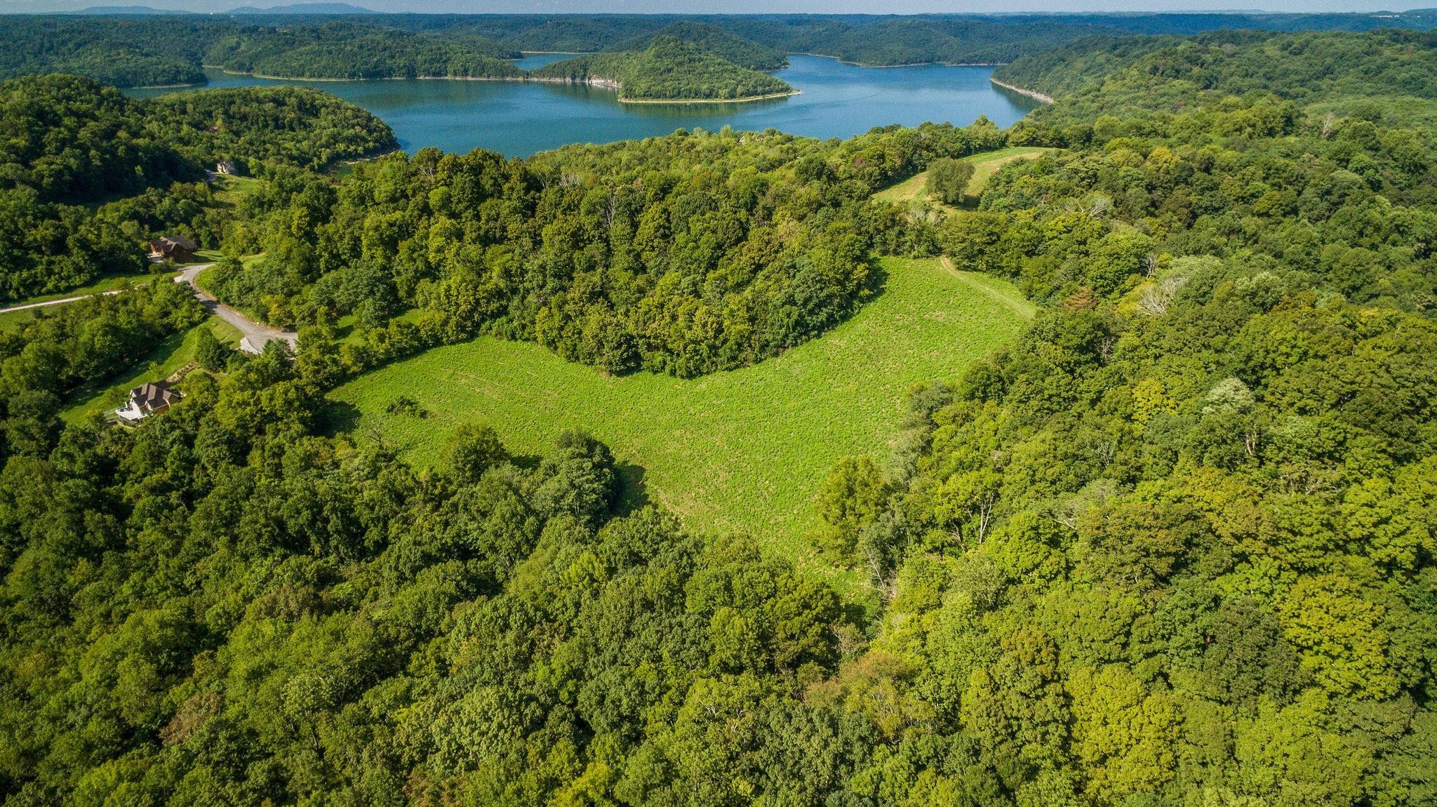 1 Wolf Creek Road Silver Point, TN 38582 - Photo 9 of 25