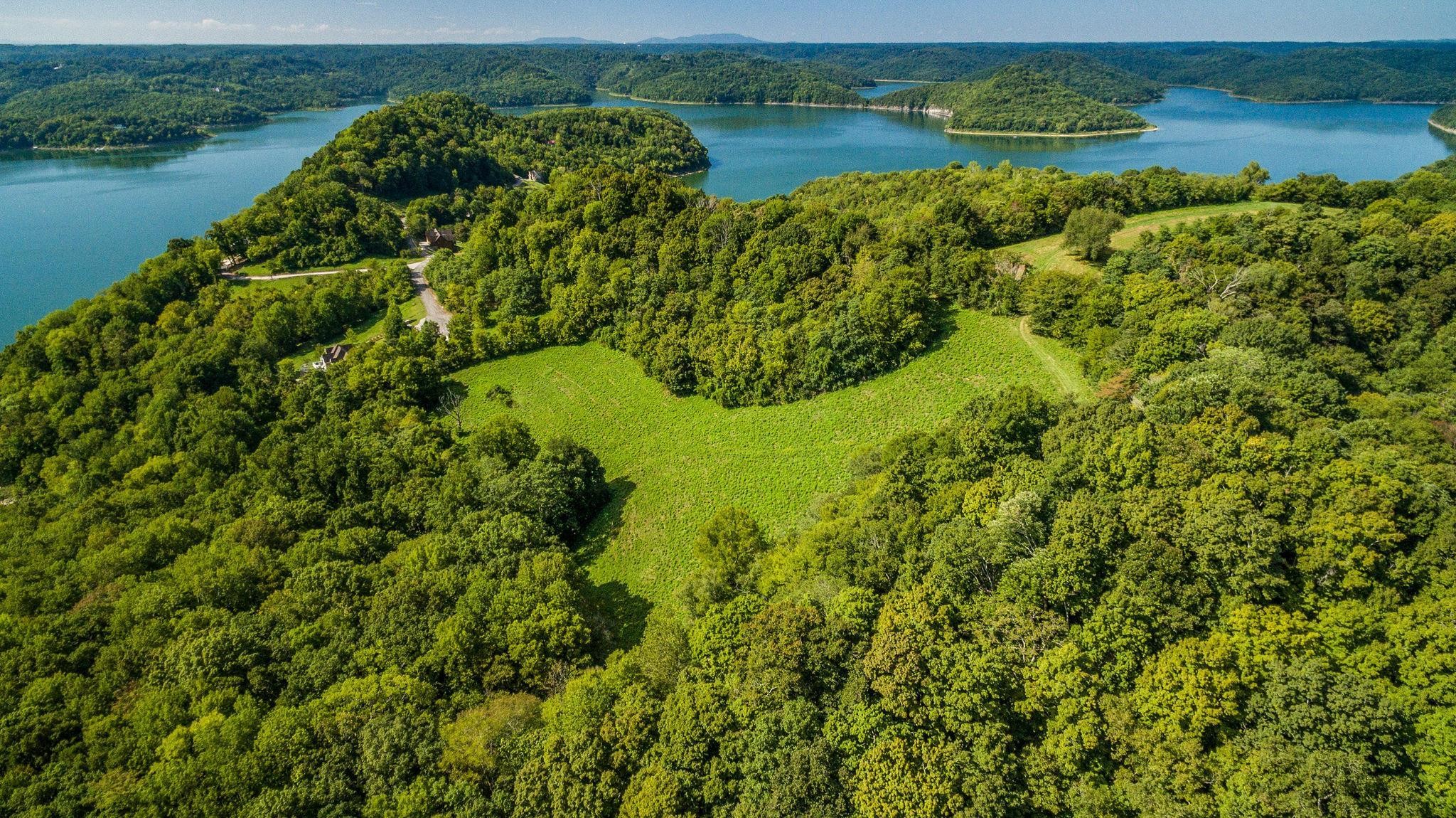 1 Wolf Creek Road Silver Point, TN 38582 - Photo 10 of 25