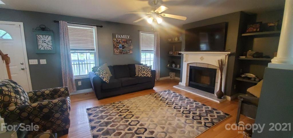 1945 Rhyne Road Dallas, NC 28034 - Photo 10 of 36 Gallery Image 10