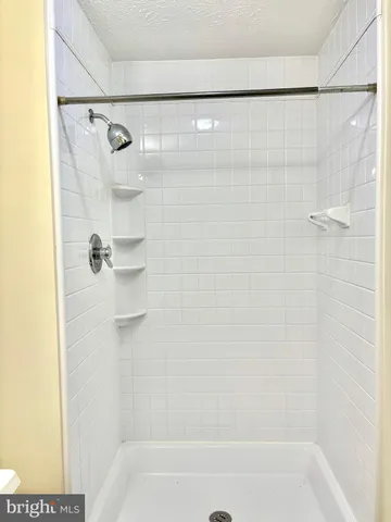 a close view of a bathtub in bathroom