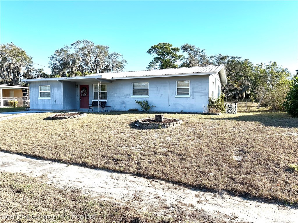 2110 Cleveland Road Sebring, FL 33870 - Photo 3 of 35