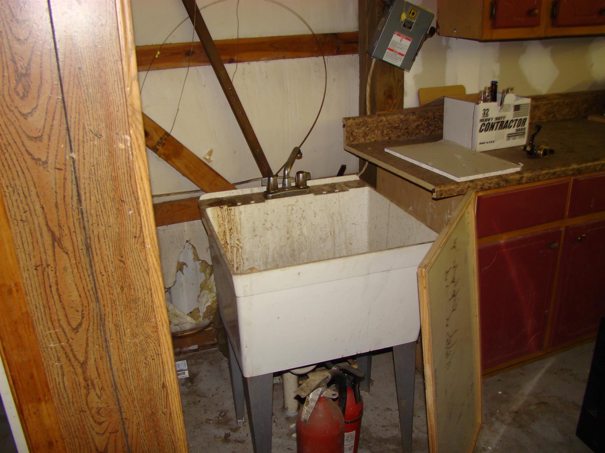 3579 Midland Road Bell Buckle, TN 37020 - Photo 26 of 30 a utility room with dryer and washer
