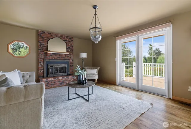 $775,000 | 1856 North Boon Road, Oak Harbor, WA 98277