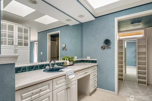 $775,000 | 1856 North Boon Road, Oak Harbor, WA 98277