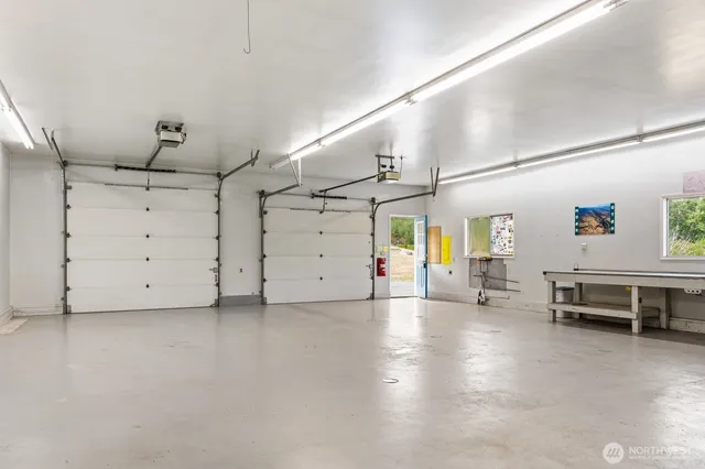 $775,000 | 1856 North Boon Road, Oak Harbor, WA 98277