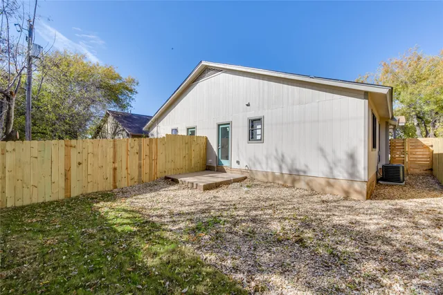 $1,495 | 913 Chisholm Cove, Round Rock, TX 78681
