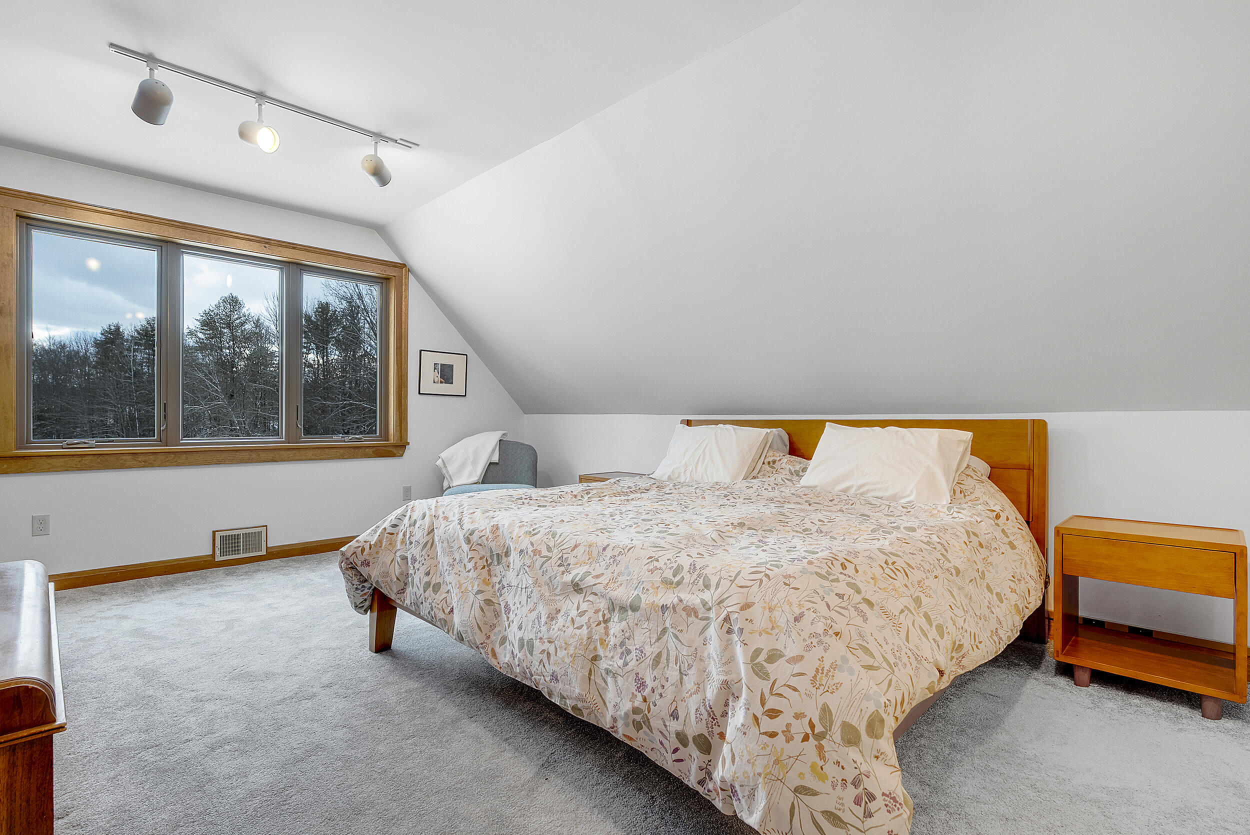 227 Benson Road Manchester, ME 04351 - Photo 44 of 91 49_227benson-41