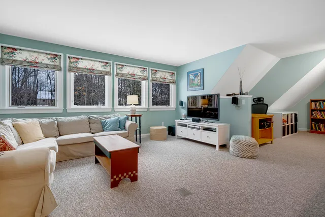 $925,000 | 227 Benson Road, Manchester, ME 04351