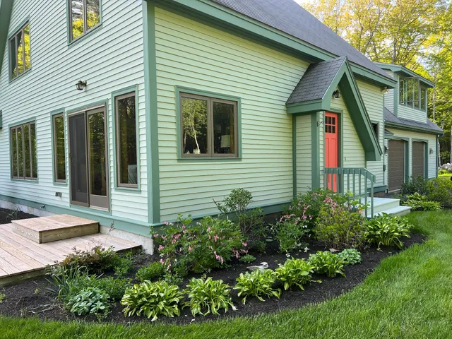 $925,000 | 227 Benson Road, Manchester, ME 04351