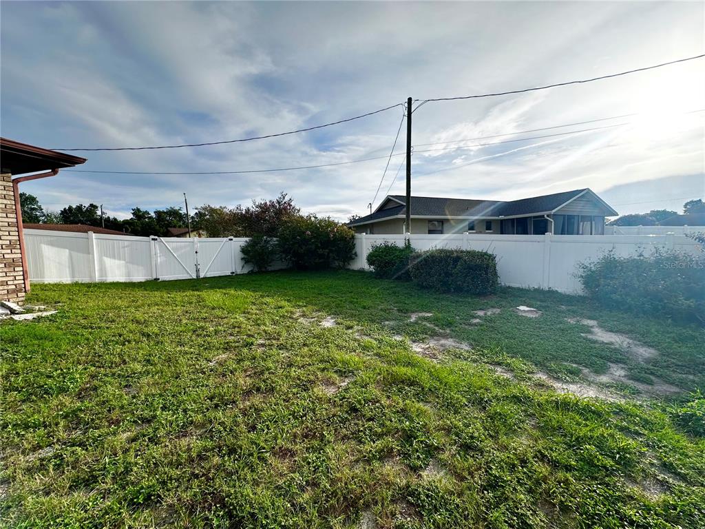 947 North Atmore Circle Deltona, FL 32725 - Photo 23 of 28