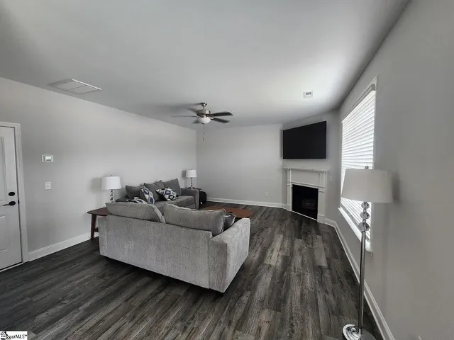 $2,200 | 29 Snowmill Road, Woodruff, SC 29388