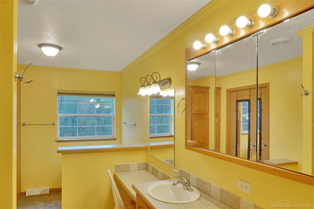 5530 North Stark Road Hope, MI 48628 - Photo 13 of 23 Gallery Image 13