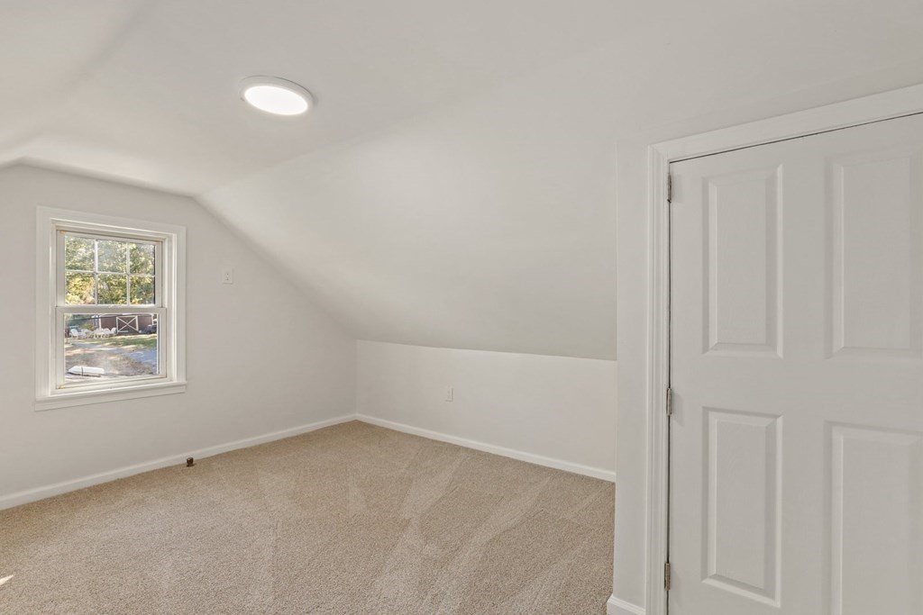 314 Riverside Street Lowell, MA 01854 - Photo 25 of 35 Gallery Image 25