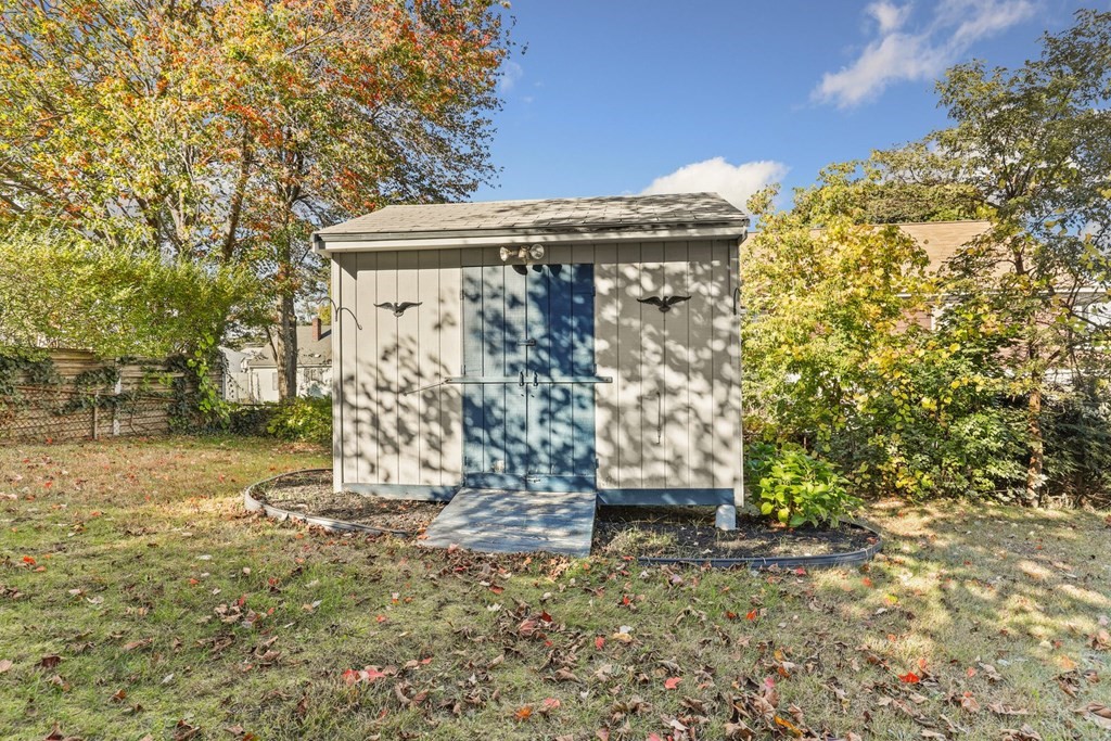 314 Riverside Street Lowell, MA 01854 - Photo 34 of 35 Gallery Image 34