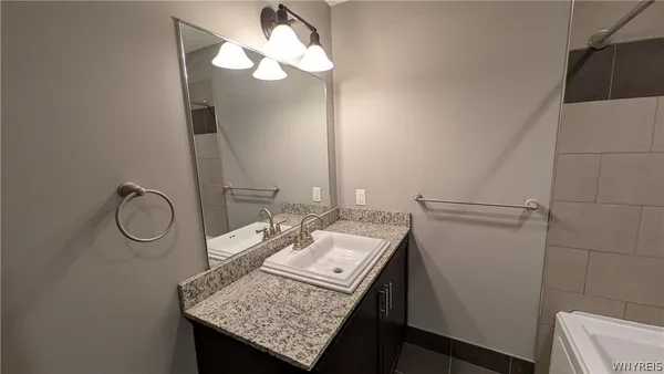 $2,500 | 149 Swan Street, Unit 404, Buffalo, NY 14203