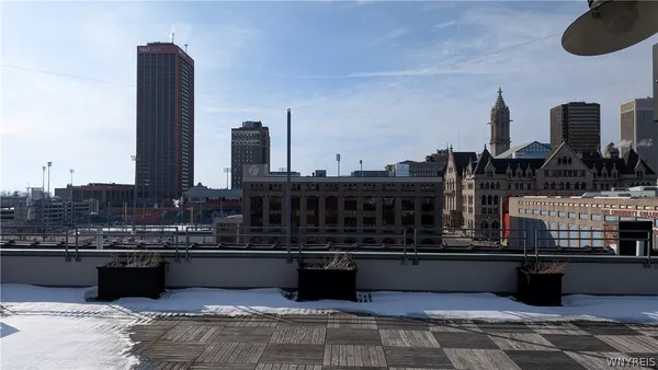 $2,500 | 149 Swan Street, Unit 404, Buffalo, NY 14203