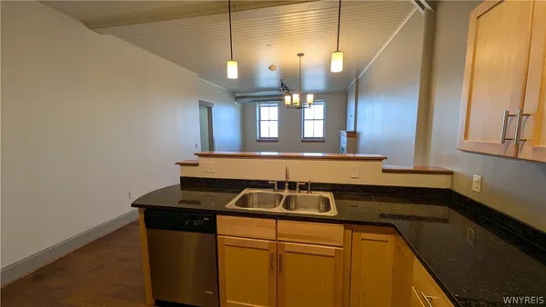 $2,500 | 149 Swan Street, Unit 404, Buffalo, NY 14203