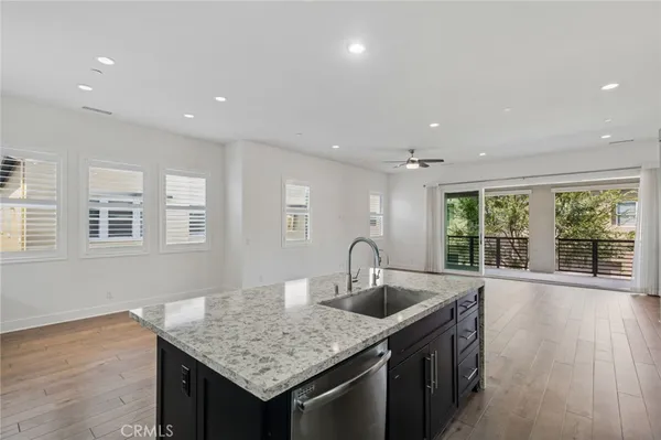 $5,500 | 267 Follyhatch, Irvine, CA 92618