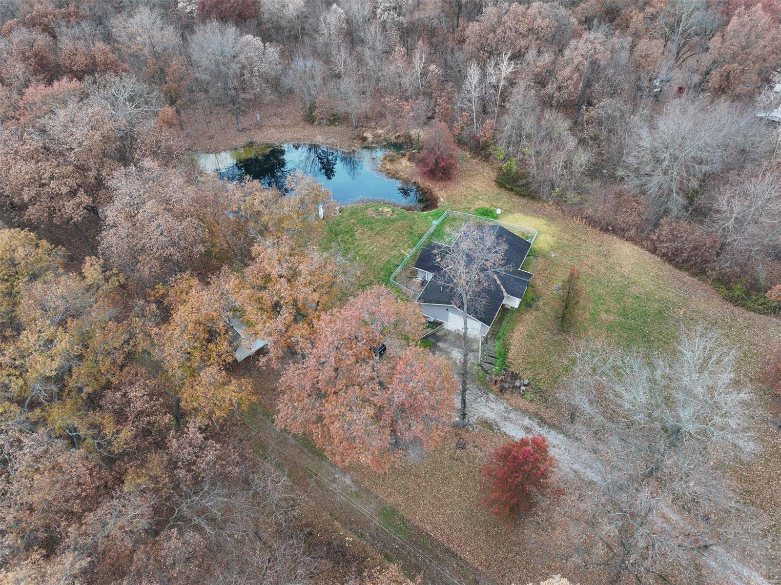 109 Schrage Road Pocahontas, IL 62275 - Photo 3 of 25