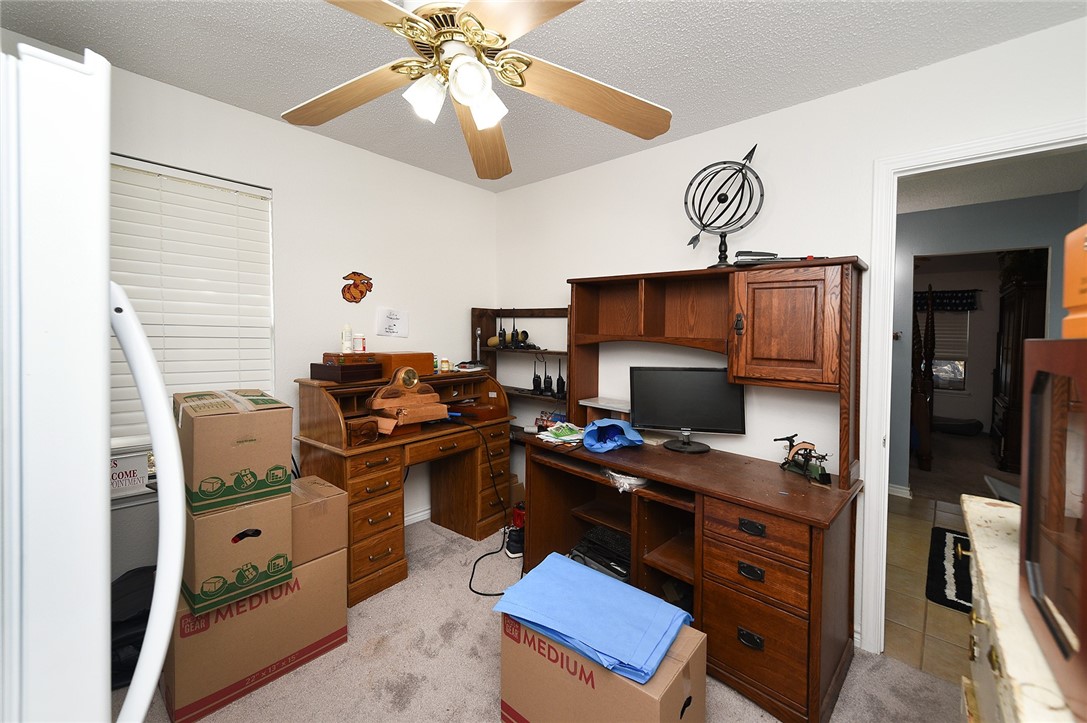 2101 Capeheart Street Ingleside, TX 78362 - Photo 20 of 39 a view of a workspace with furniture