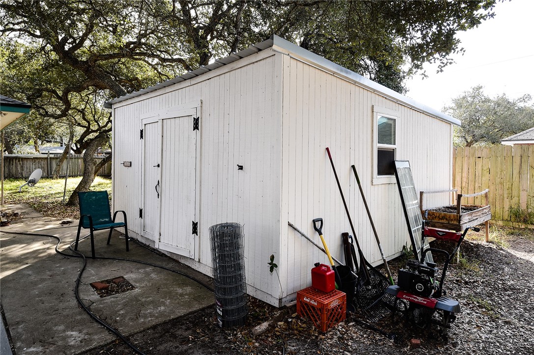 2101 Capeheart Street Ingleside, TX 78362 - Photo 35 of 40