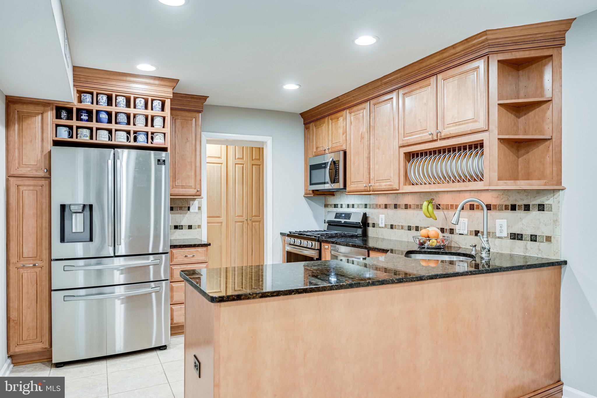 4005 Lees Corner Road Chantilly, VA 20151 - Photo 7 of 31 Kitchen
