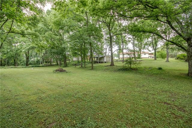 684 Holloway Road Lebanon, TN 37090 - Photo 2 of 20 Large Backyard
