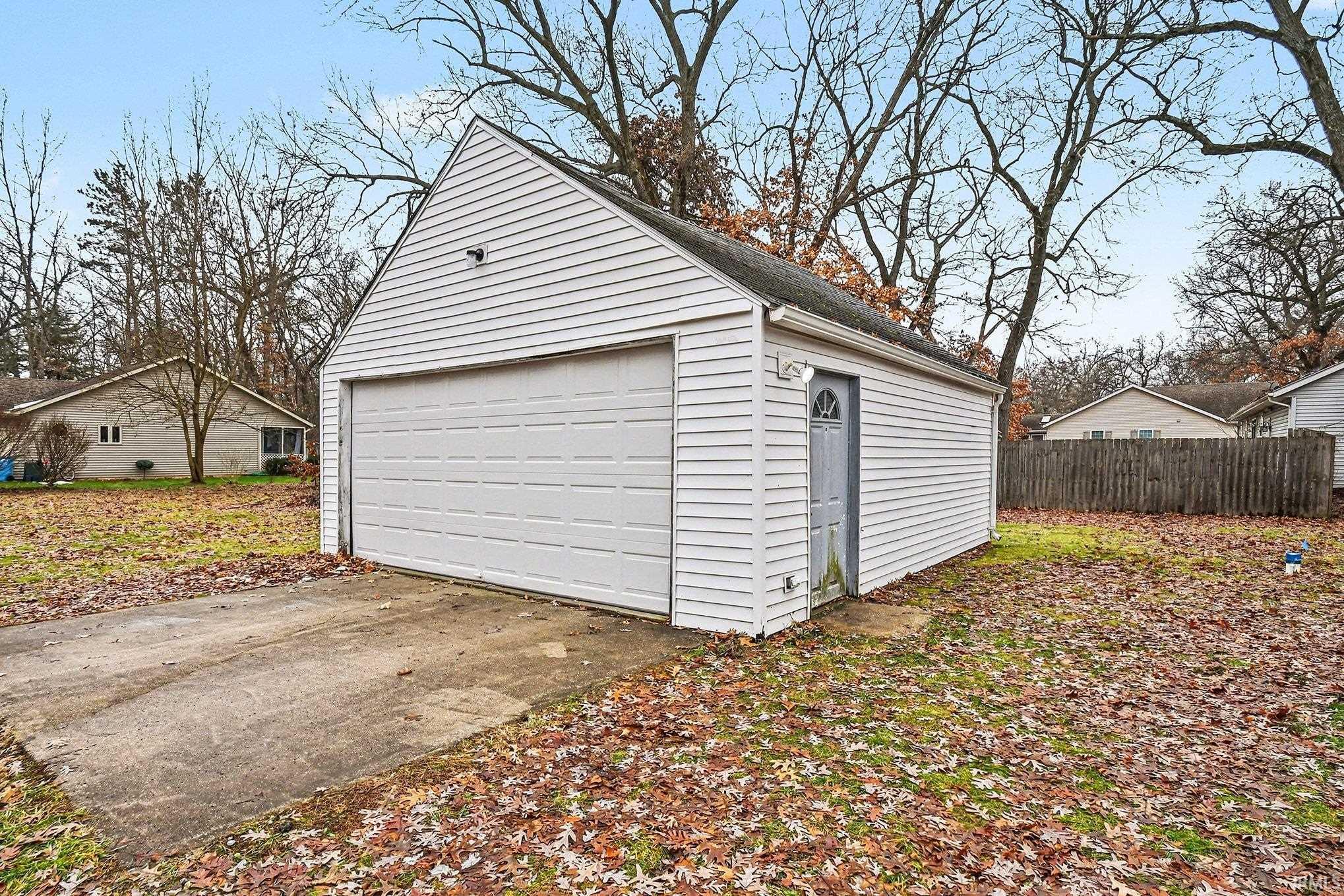 18764 Auten Road South Bend, IN 46637 - Photo 15 of 18