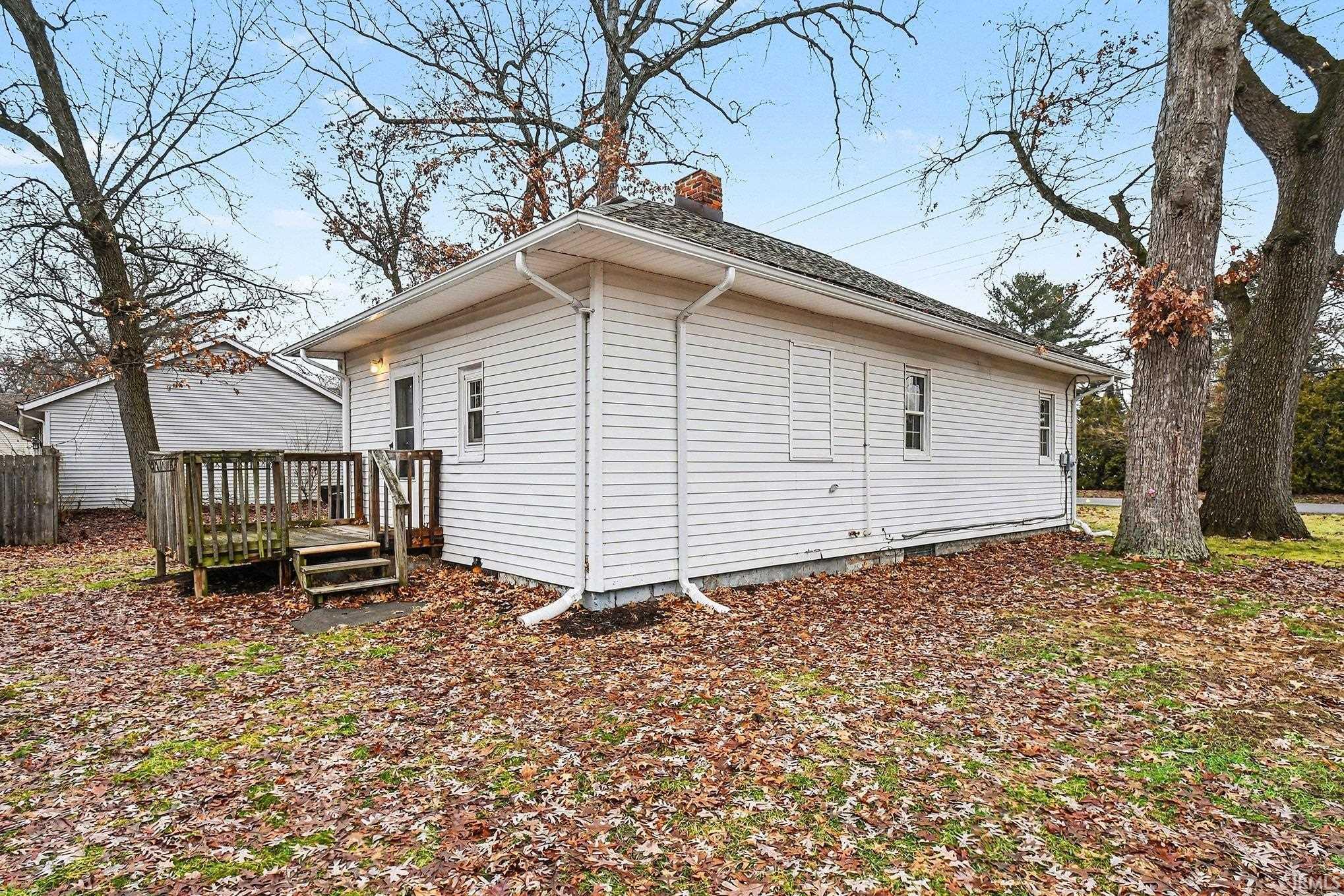 18764 Auten Road South Bend, IN 46637 - Photo 3 of 18