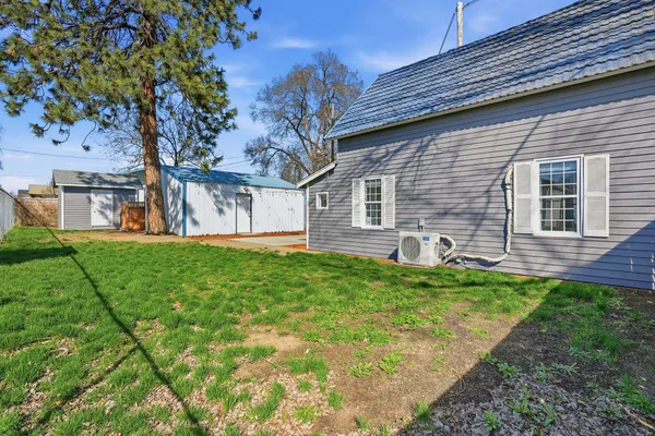 $325,000 | 348 West Rockwell Avenue, Spokane, WA 99205