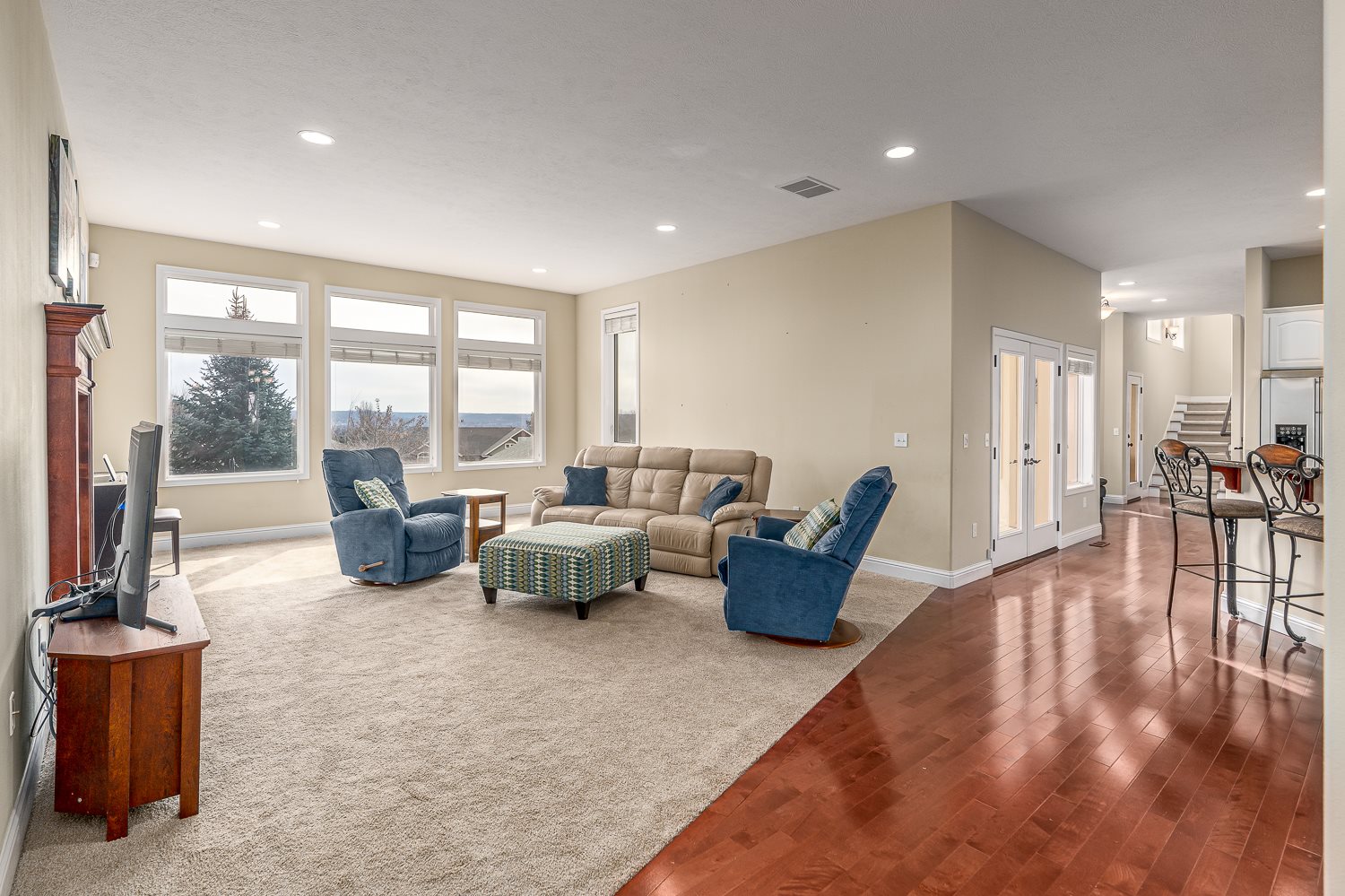 2415 West Chadwick Lane Spokane, WA 99208 - Photo 3 of 43 Gallery Image 3