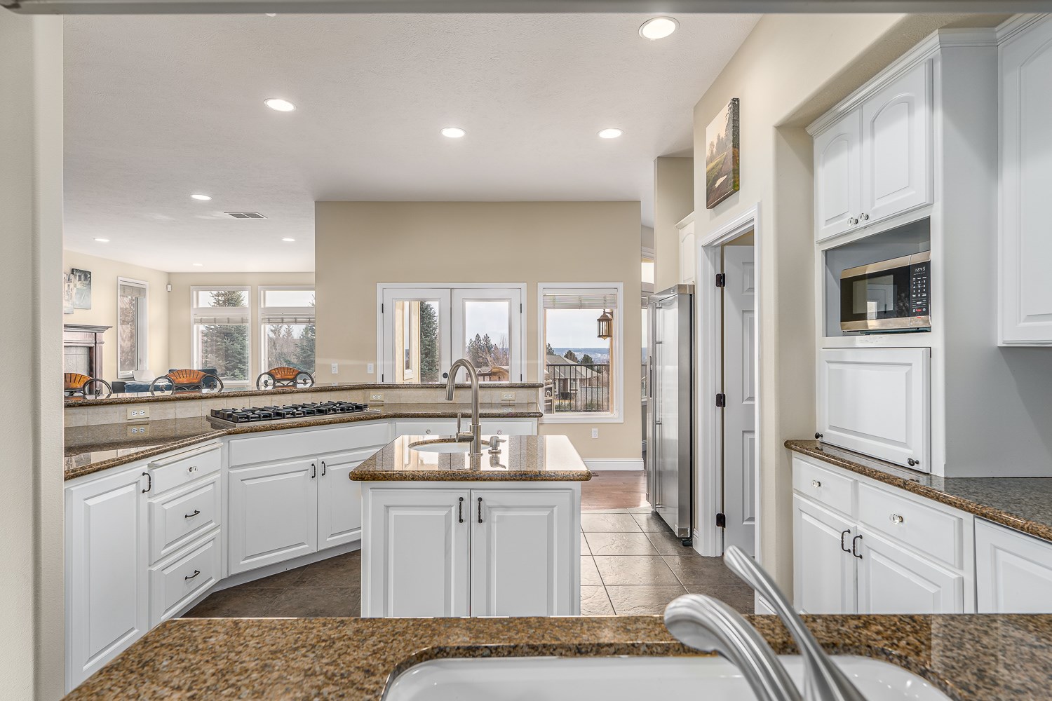 2415 West Chadwick Lane Spokane, WA 99208 - Photo 7 of 43 Gallery Image 7