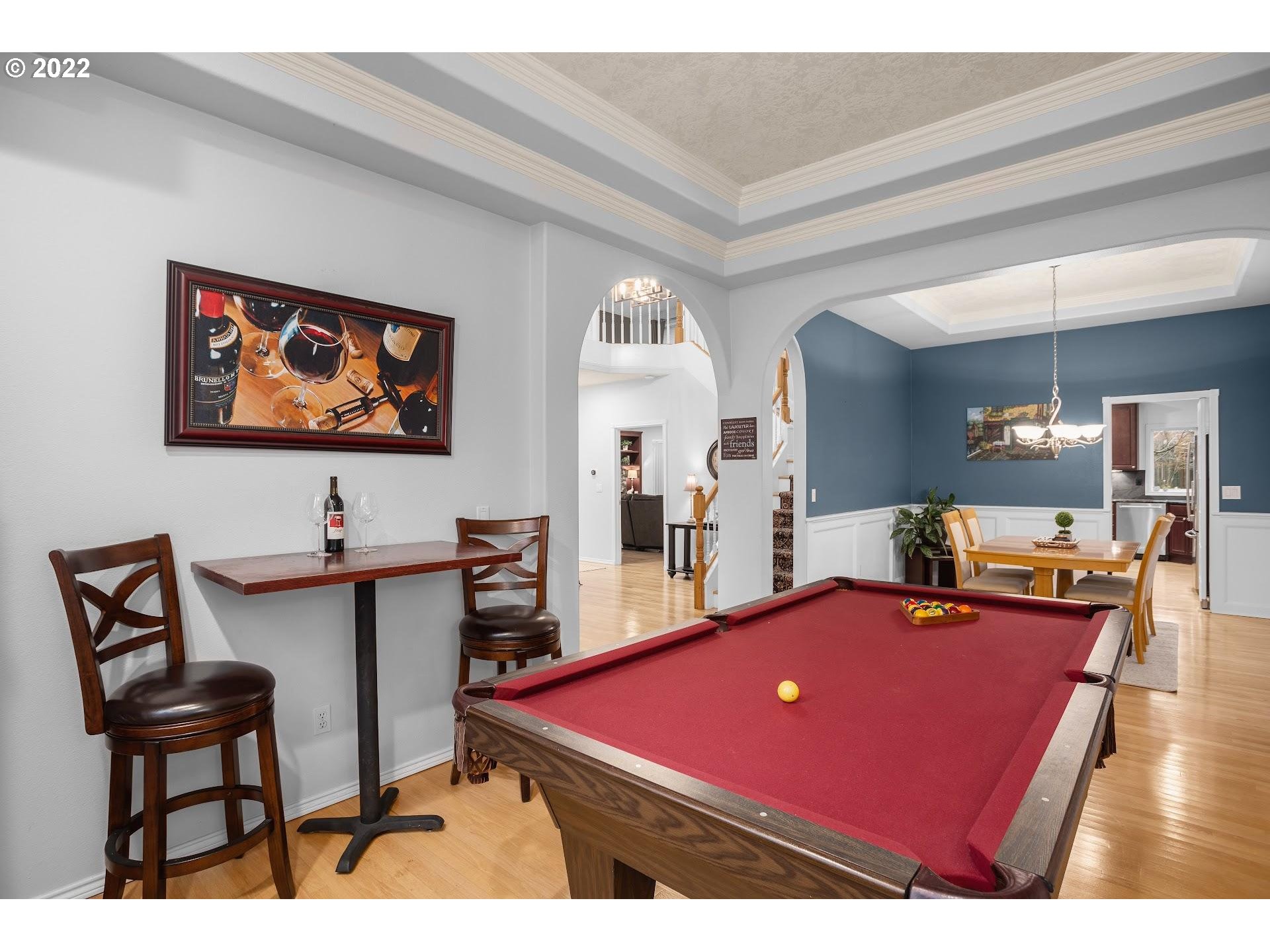 16625 Southwest Springwater Court Beaverton, OR 97006 - Photo 6 of 32 a room with furniture pool table and window