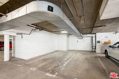 $775,000 | 5107 Coldwater Canyon Avenue, Unit 13, Sherman Oaks, CA 91423