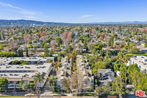 $775,000 | 5107 Coldwater Canyon Avenue, Unit 13, Sherman Oaks, CA 91423