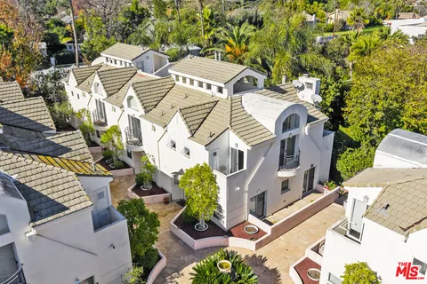 $775,000 | 5107 Coldwater Canyon Avenue, Unit 13, Sherman Oaks, CA 91423