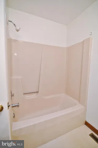 $434,000 | 2784 Ridge Hollow Road, Edinburg, VA 22824