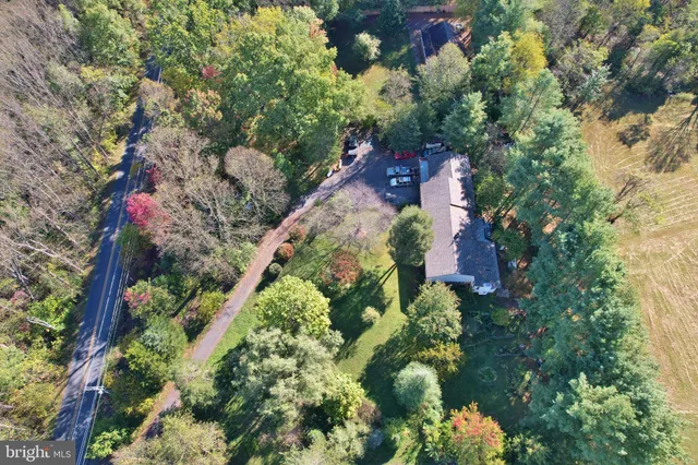 $434,000 | 2784 Ridge Hollow Road, Edinburg, VA 22824