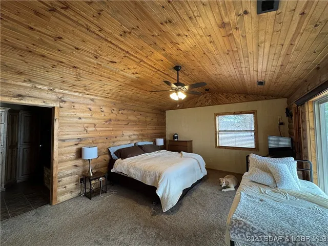 $1,100,000 | 43 Arrowhead Beach Road, Lake Ozark, MO 65049