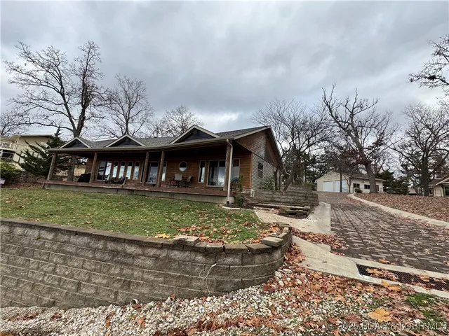 $1,100,000 | 43 Arrowhead Beach Road, Lake Ozark, MO 65049