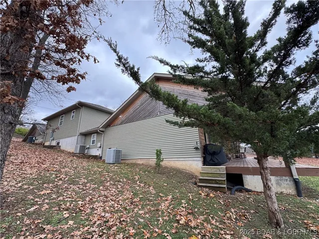 $1,100,000 | 43 Arrowhead Beach Road, Lake Ozark, MO 65049