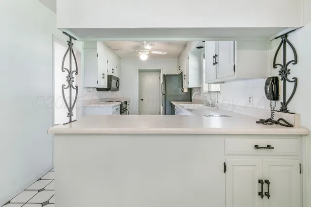 $949,000 | 511 Melody Lane, Amarillo, TX 79118