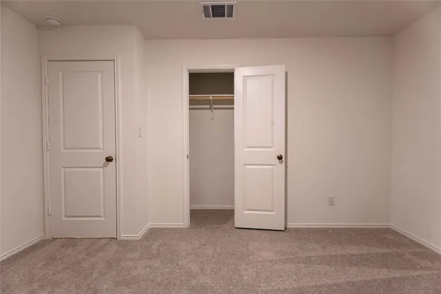 $1,950 | 2320 Blizzard Drive, Lockhart, TX 78644