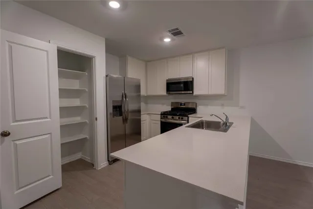 $1,950 | 2320 Blizzard Drive, Lockhart, TX 78644