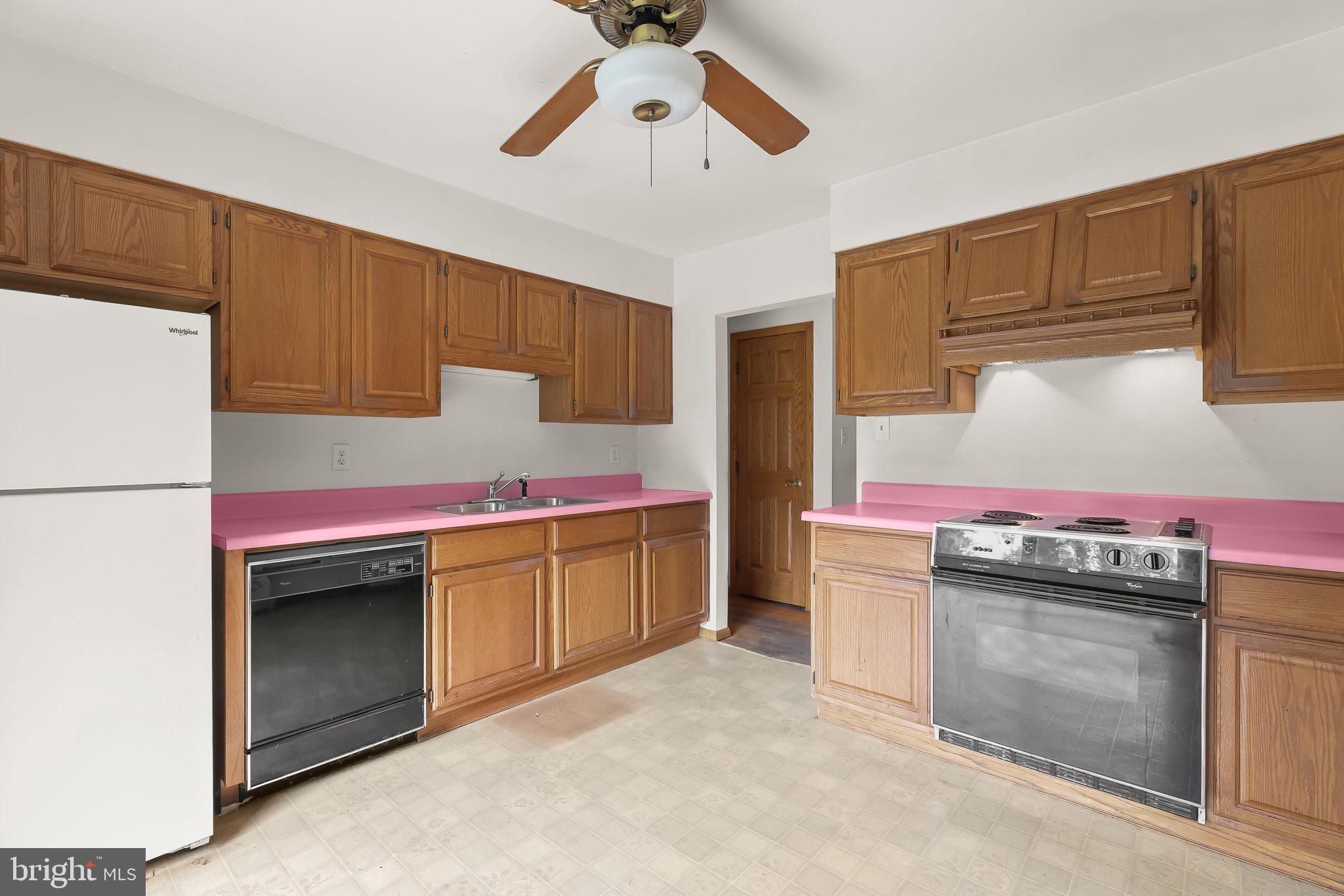 1124 Cedar Corner Road Perryville, MD 21903 - Photo 9 of 40 Kitchen