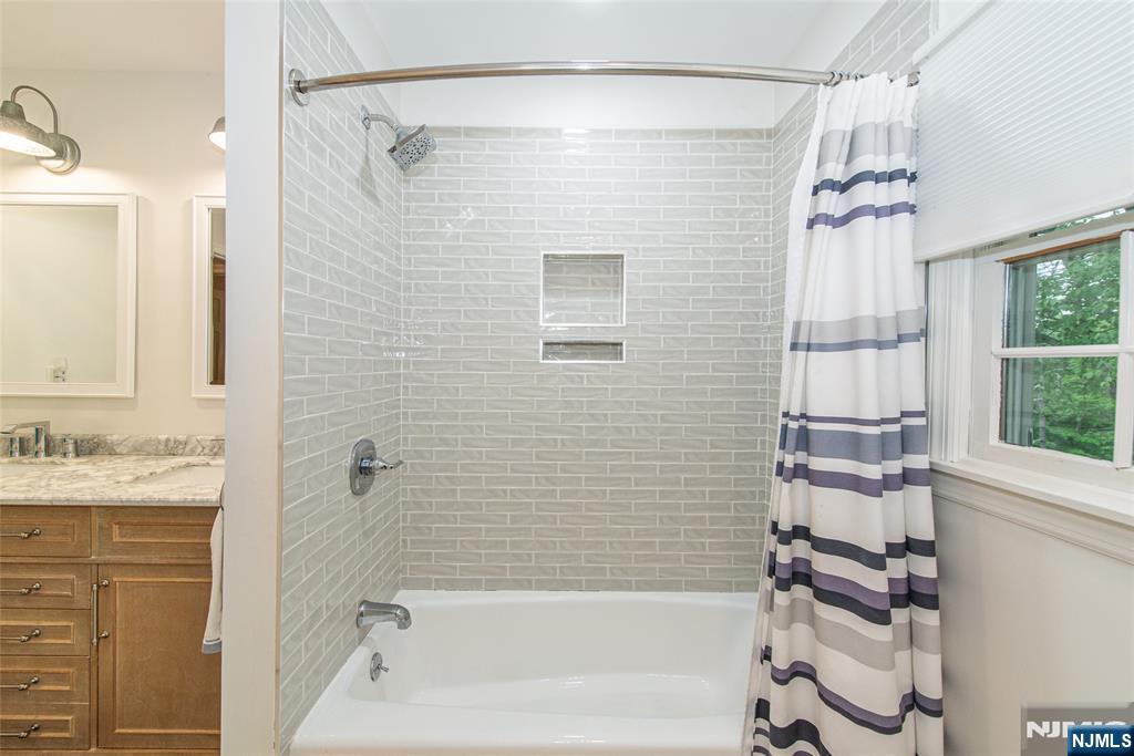724 Ridge Road Butler, NJ 07405 - Photo 39 of 50