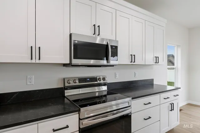 $364,900 | 416 Rock Dove Loop, Twin Falls, ID 83301