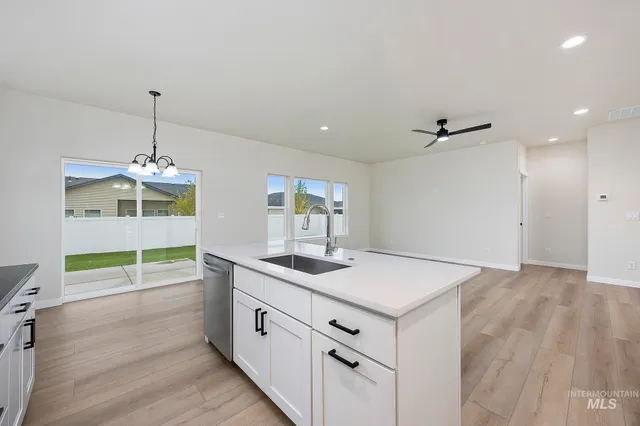 $364,900 | 416 Rock Dove Loop, Twin Falls, ID 83301