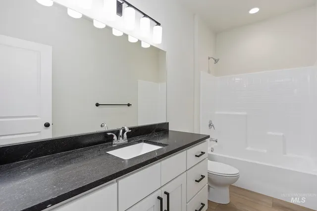 $364,900 | 416 Rock Dove Loop, Twin Falls, ID 83301