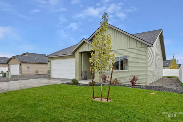 $364,900 | 416 Rock Dove Loop, Twin Falls, ID 83301